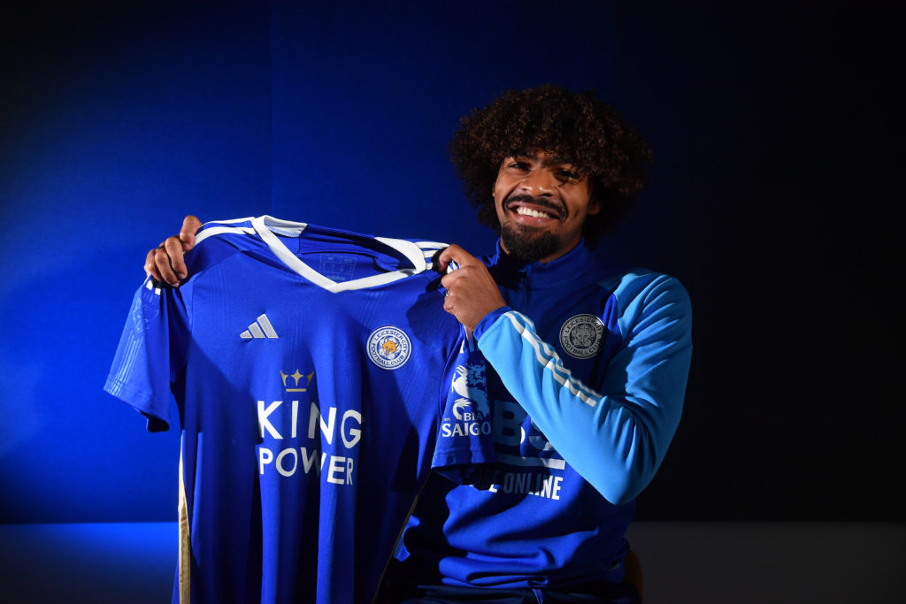 Hamza Choudhury Signs A New Contract With Leicester City