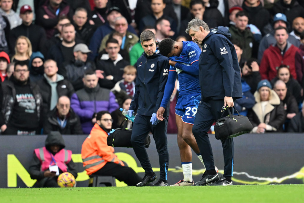 Chelsea FC v Aston Villa FC - Premier League