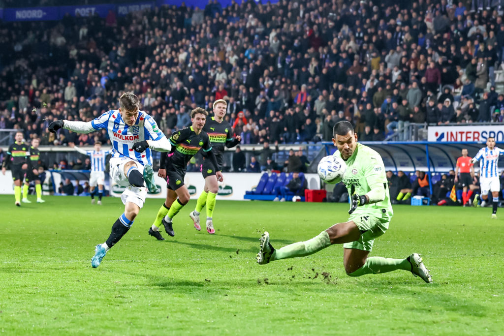 SC Heerenveen v PSV - Eredivisie