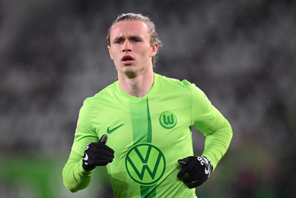 VfL Wolfsburg v Holstein Kiel - Bundesliga