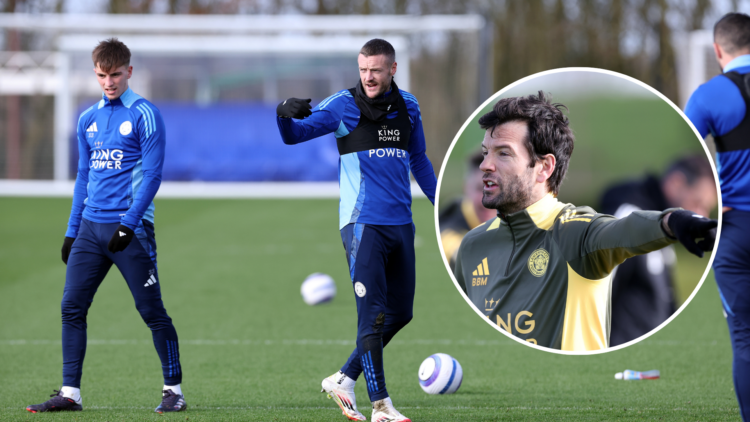An image of Jamie Vardy (centre) in Leicester City training with coach Brian Barry-Murphy circled