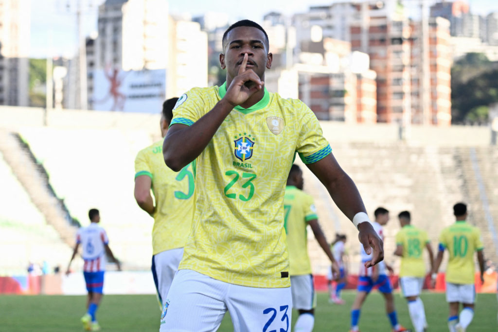 FBL-SOUTHAM-U20-PAR-BRA